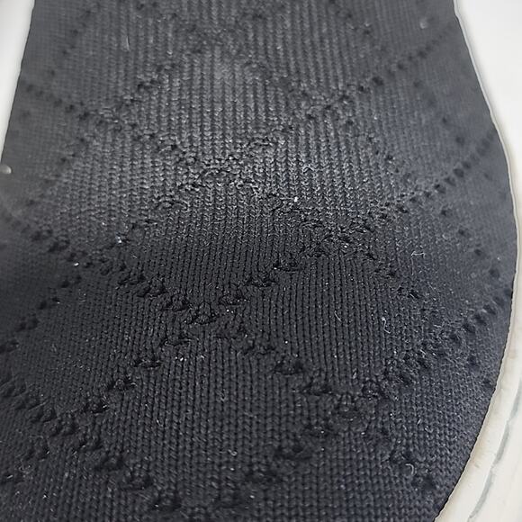 MARC FISHER QUILTED DIAMOND PATTERN WOMAN'S SIZE 8.0 BLACK WHITE UGC 🔥 - Picture 7 of 16